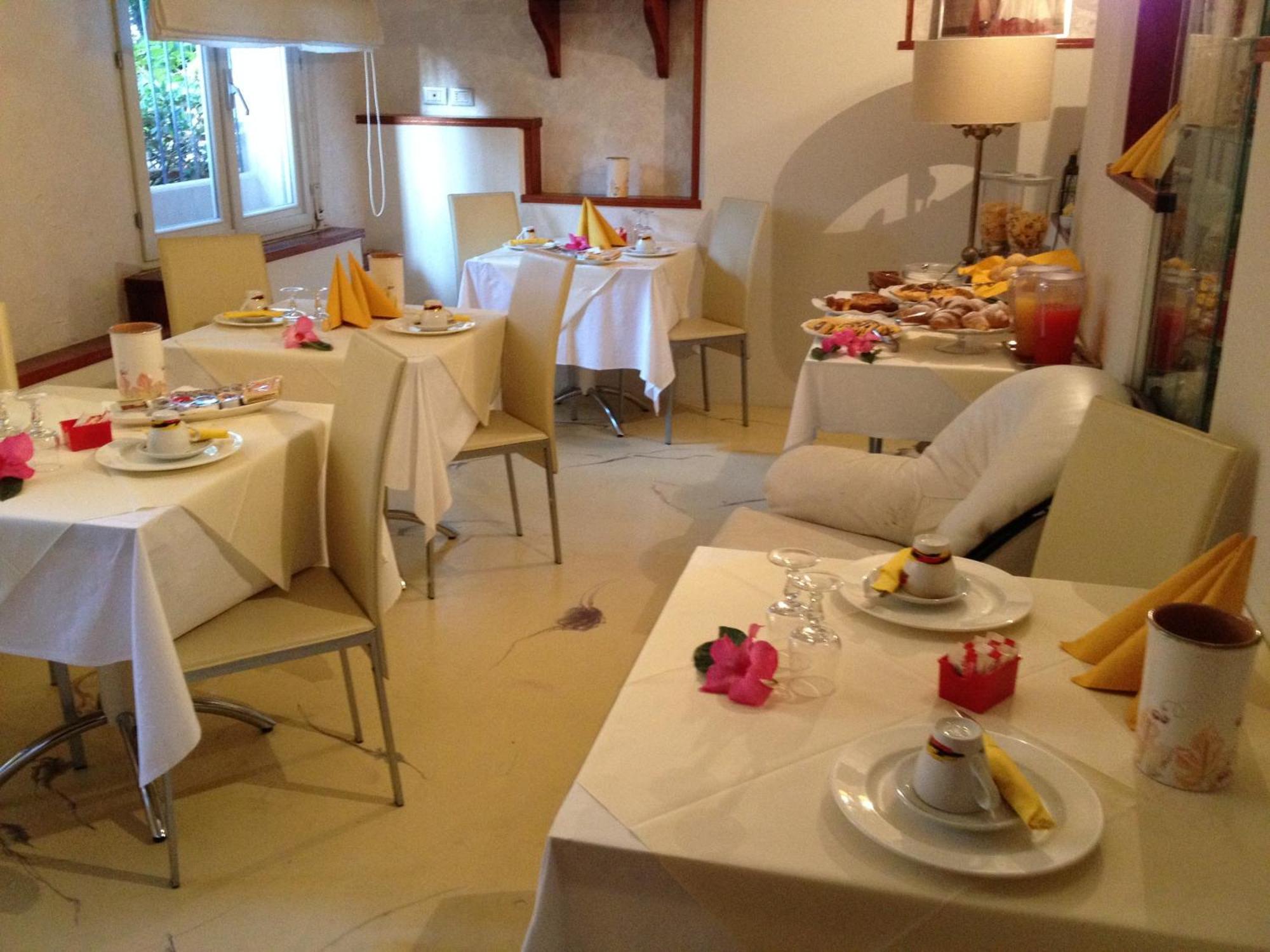 Hotel Derby Bellaria-Igea Marina Zewnętrze zdjęcie